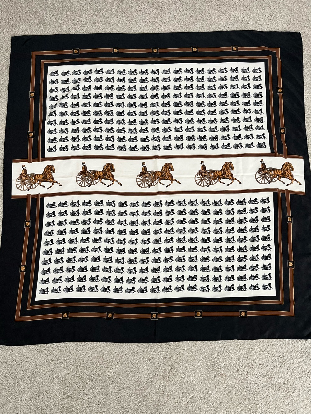 Horse Trotter Scarf